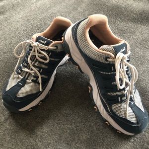 Avia Elevate Athletic Shoe